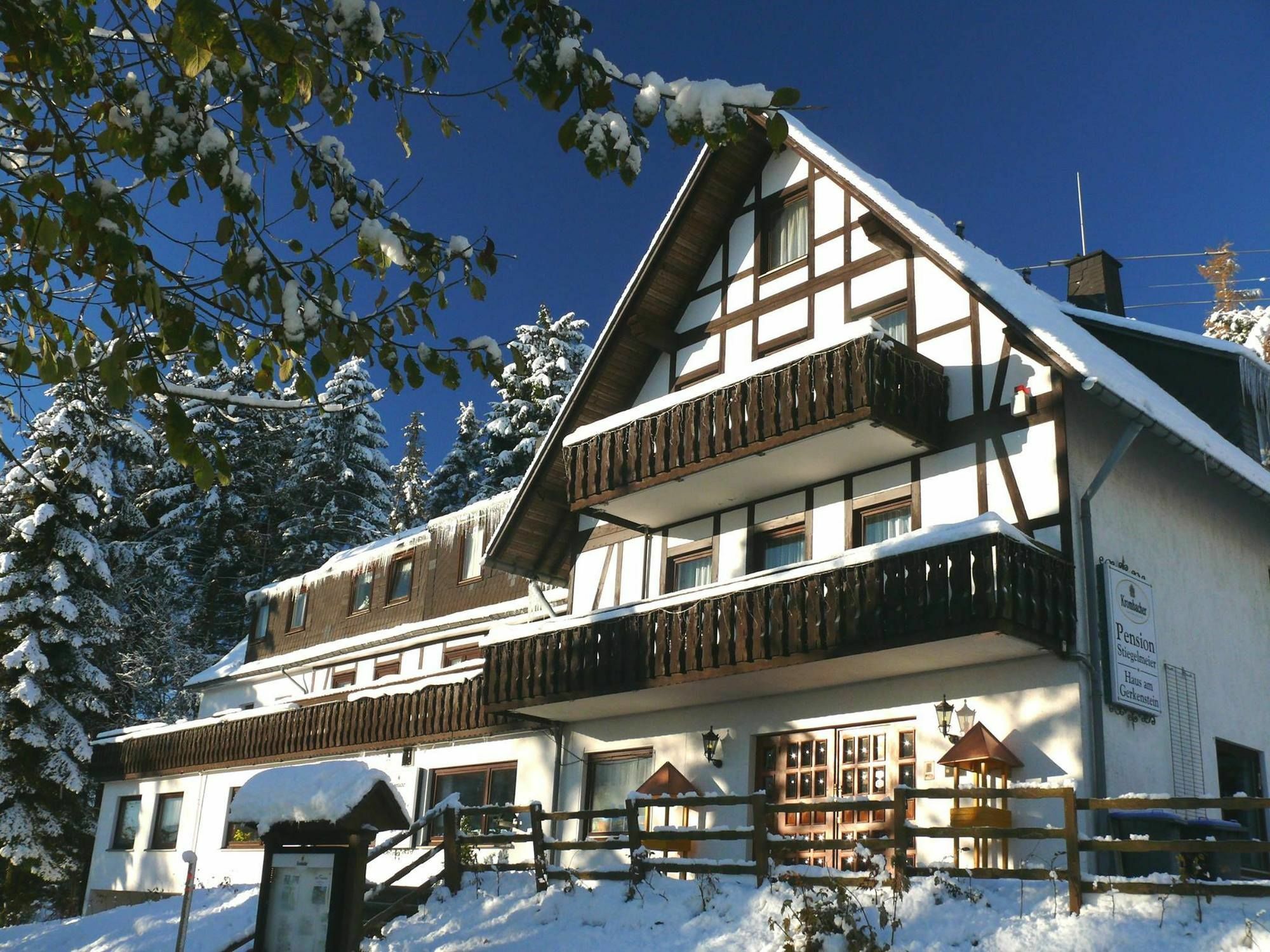 Pension Stiegelmeier Винтерберг Экстерьер фото